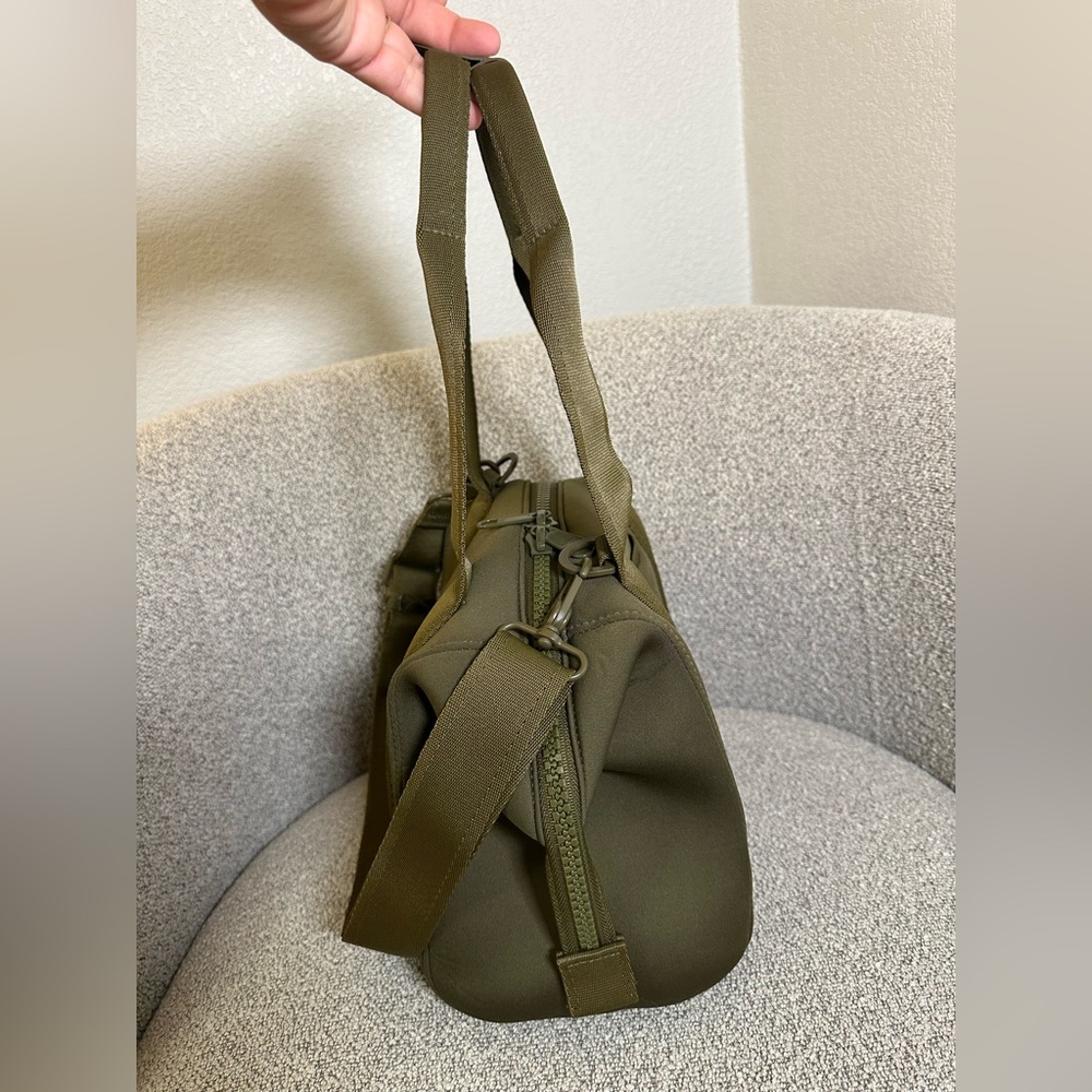 Dagne Dover small Landon duffle - Picture 5 of 8